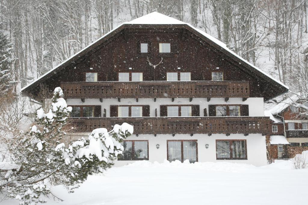 Hotel & Gasthof Fuerberg Санкт-Гільген Екстер'єр фото